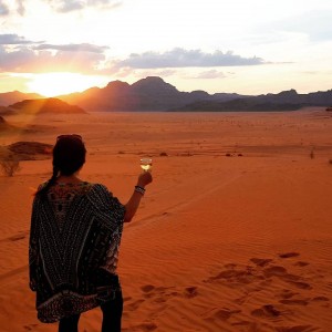 Stunning Sundowners in Wadi Rum Desert!